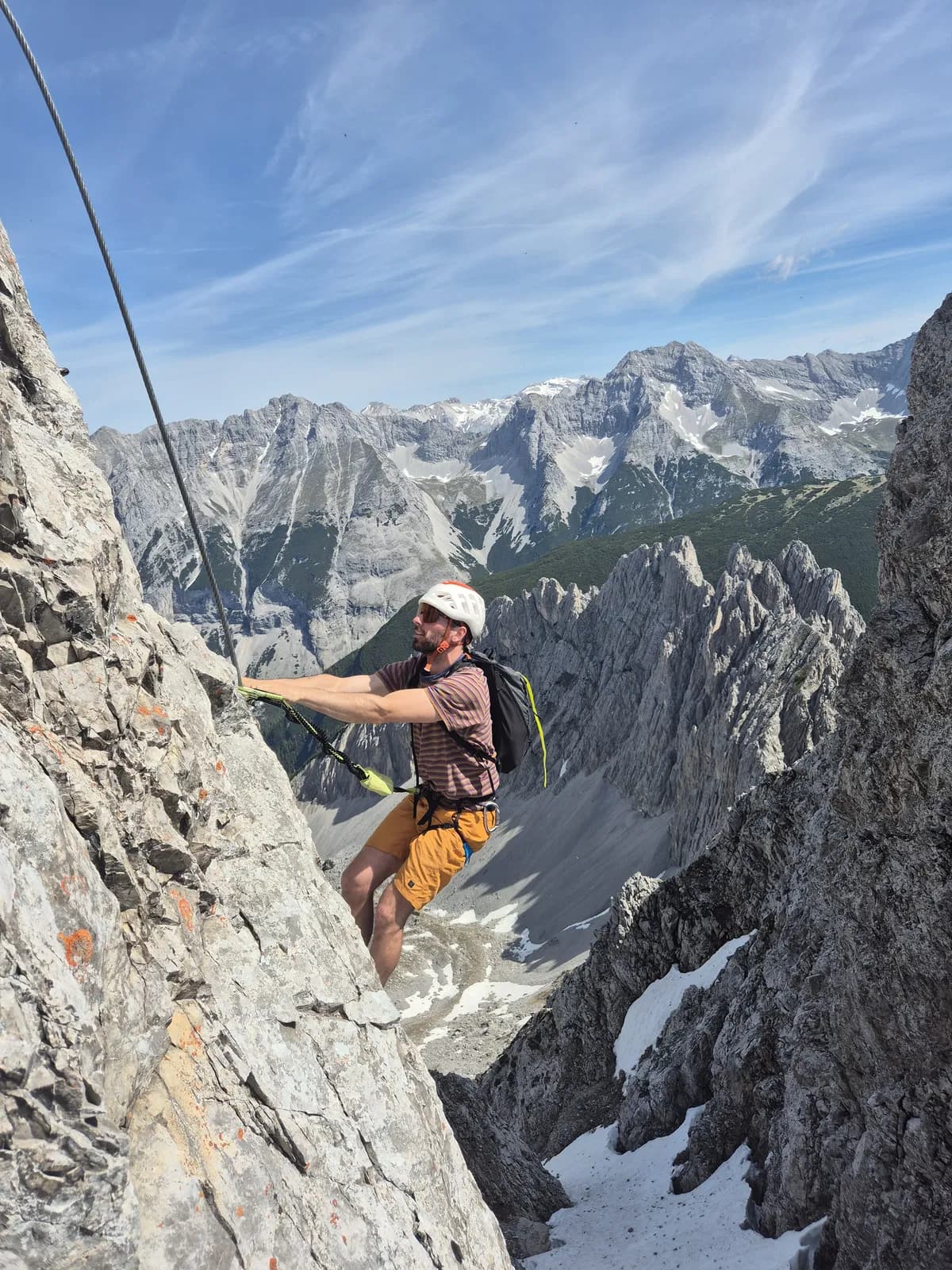 Eine Steile Passage am Innsbrucker Klettersteig