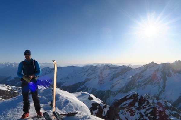 Super Stimmung am Gipfel im Winter; Skitourentage am Westfalenhaus mit Bergführer