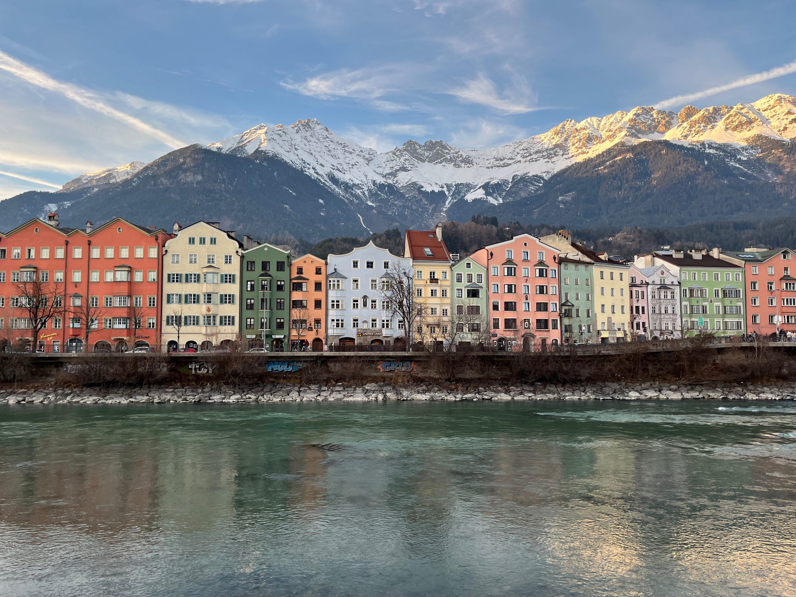 Sonntags Schneeschuhtour auf den Patscherkofel (2.246 m) – „must-see“ für alle Innsbruck-Reisenden