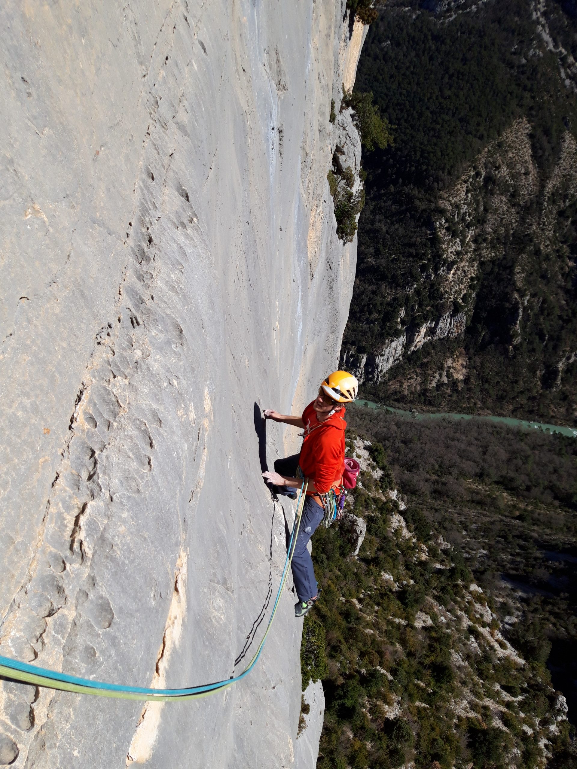 Verdon - Klettern in bestem Kalk mit Geiern über den Köpfen